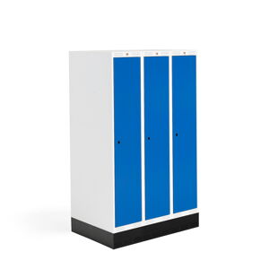 Školská šatňová skrinka ROZ, 3 sekcie, 3 dvere, 1510x900x550 mm, modrá, so soklom